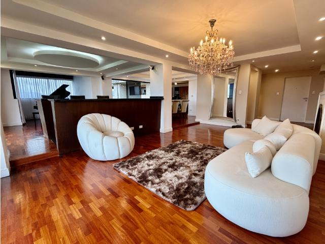 Penthouse en alquiler en Colinas de Bello Monte, Caracas