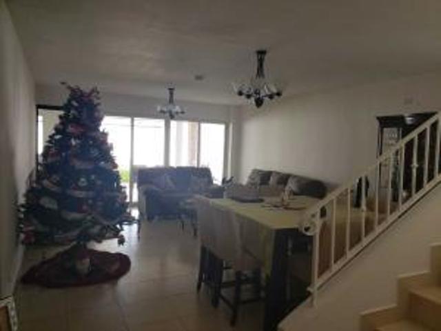 Alquilo residencia en villa tiber