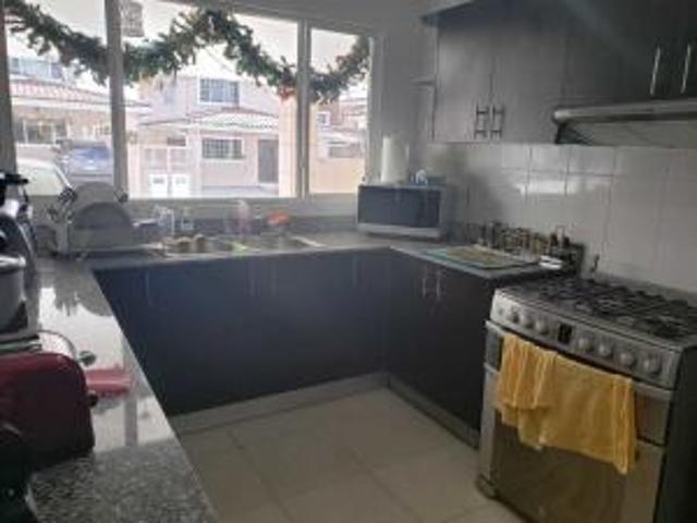 Alquilo residencia en villa tiber