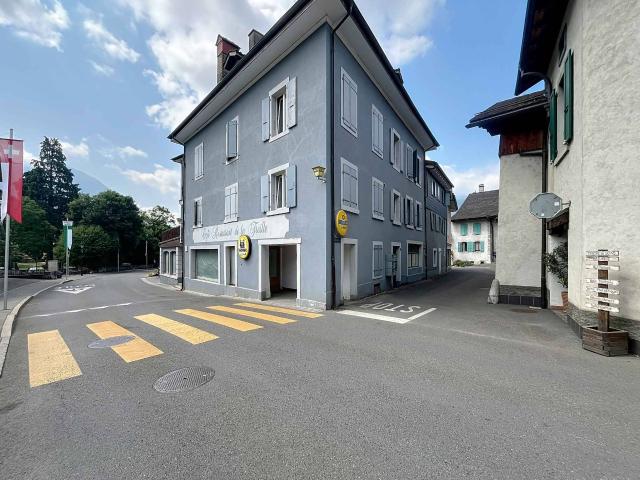 Mehrfamilienhaus kaufen in Bex, Waadt