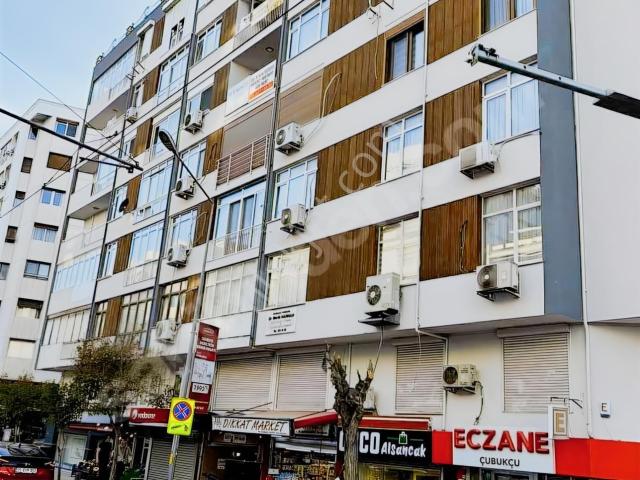 İzmir, Konak içerisinde satılık mülk