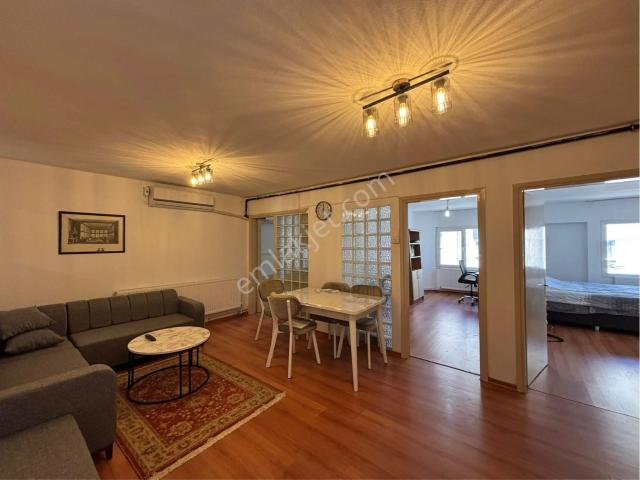Konak, İzmir içerisinde satılık mülk