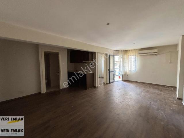 Konak, İzmir içerisinde kiralık mülk