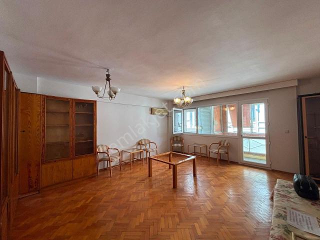 Konak, İzmir içerisinde kiralık mülk