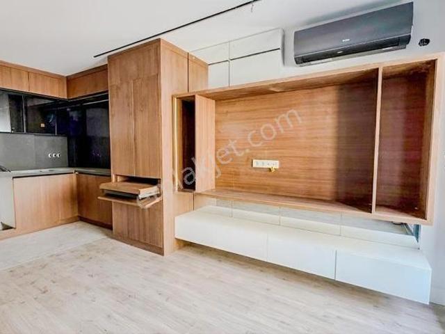İzmir, Konak içerisinde satılık mülk