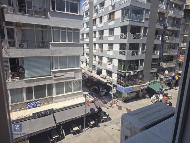 İzmir, Konak içerisinde satılık mülk