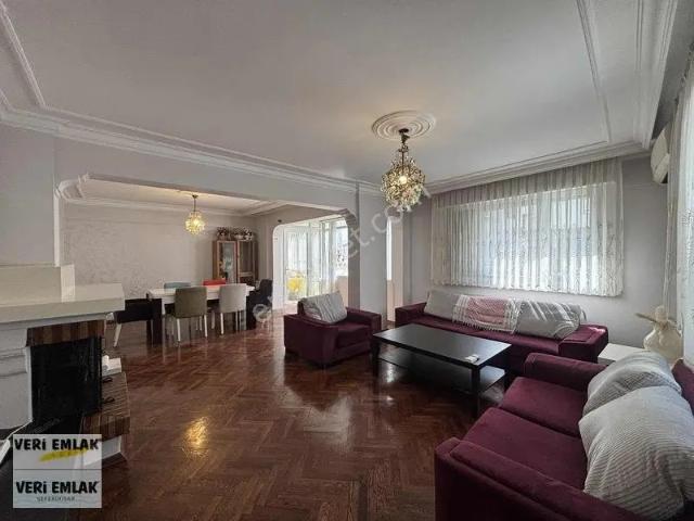 İzmir, Konak içerisinde kiralık mülk