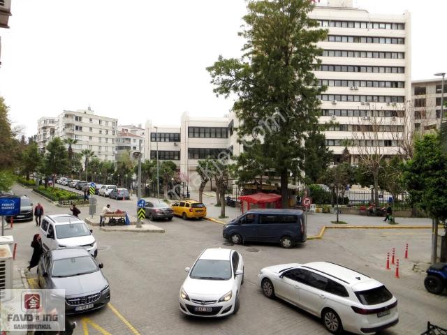 Konak, İzmir içerisinde satılık mülk