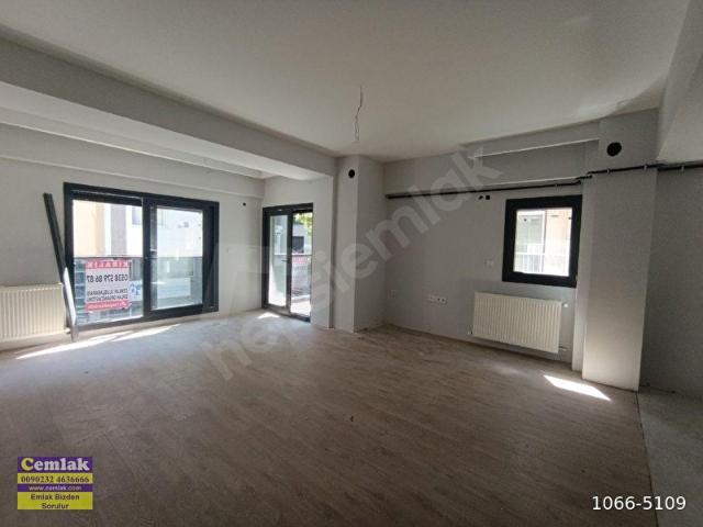 Konak, İzmir içerisinde satılık mülk