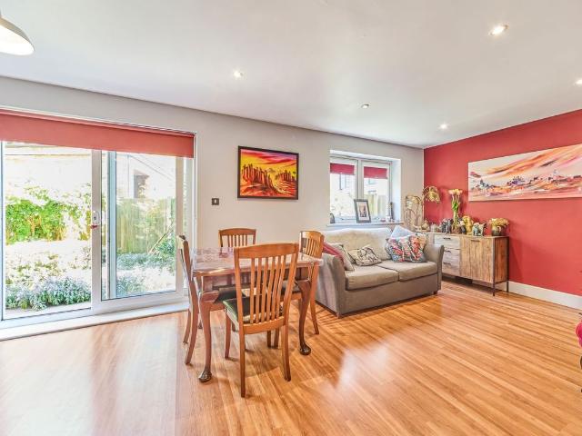 Apartment for rent in Old Kent Road, Greater London