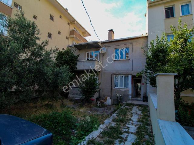 Kasaplar, Altıeylül içerisinde kiralık mülk
