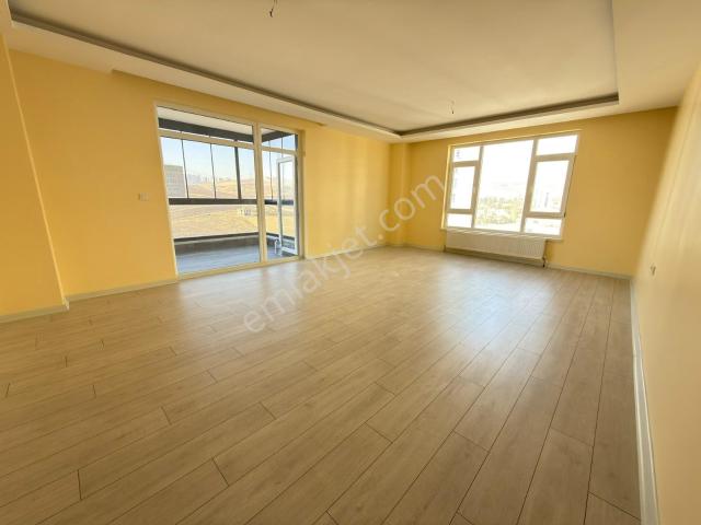 Pursaklar Belediyesi Temizlik İşleri Md., Pursaklar içerisinde kiralık mülk