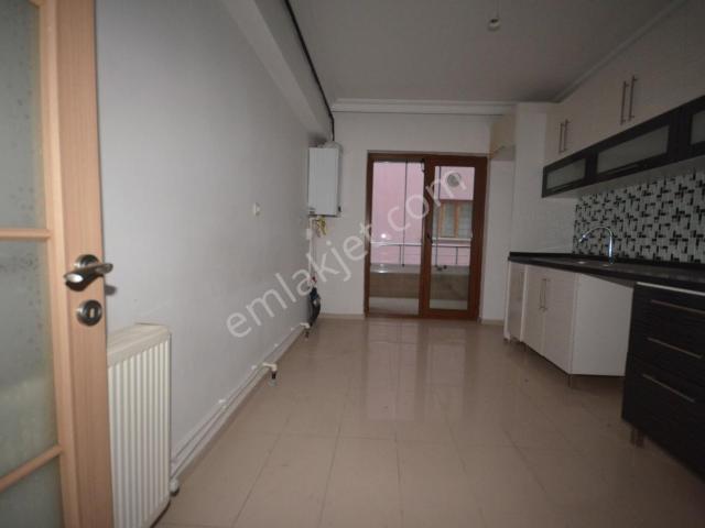 Saray, Pursaklar içerisinde kiralık mülk