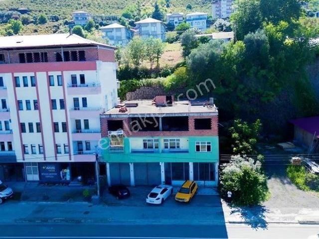 Akçaabat, Trabzon içerisinde satılık Bina