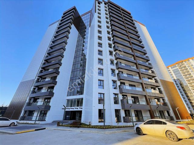 Kaşüstü, Yomra içerisinde kiralık mülk