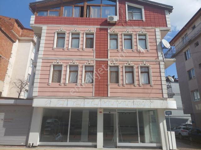 İzmit, Kocaeli içerisinde kiralık mülk