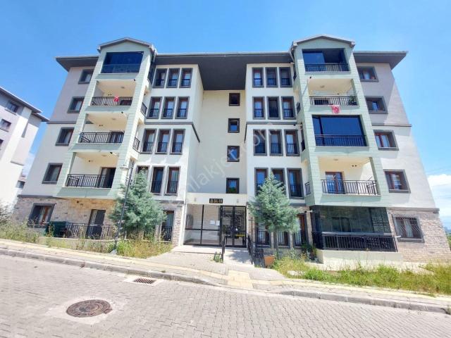 İzmit, Kocaeli içerisinde kiralık mülk