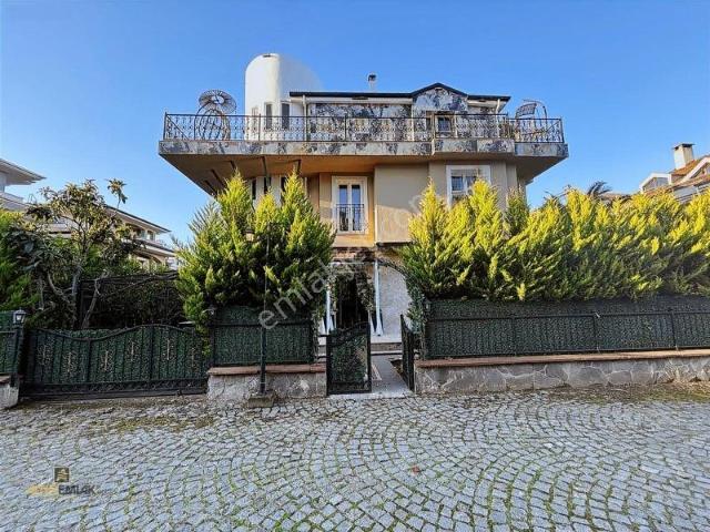 Yomra, Trabzon içerisinde satılık Villa