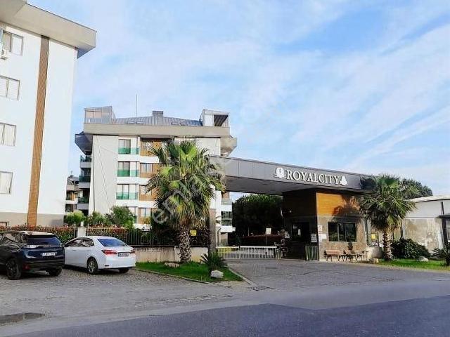 İzmit, Kocaeli içerisinde satılık mülk