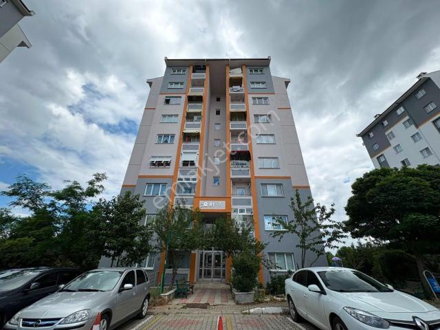 İzmit, Kocaeli içerisinde kiralık mülk