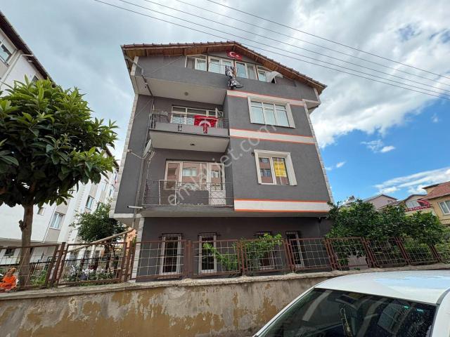 İzmit, Kocaeli içerisinde kiralık mülk