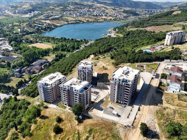 İzmit, Kocaeli içerisinde kiralık mülk