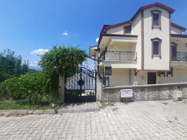 Başiskele, Kocaeli içerisinde kiralık mülk