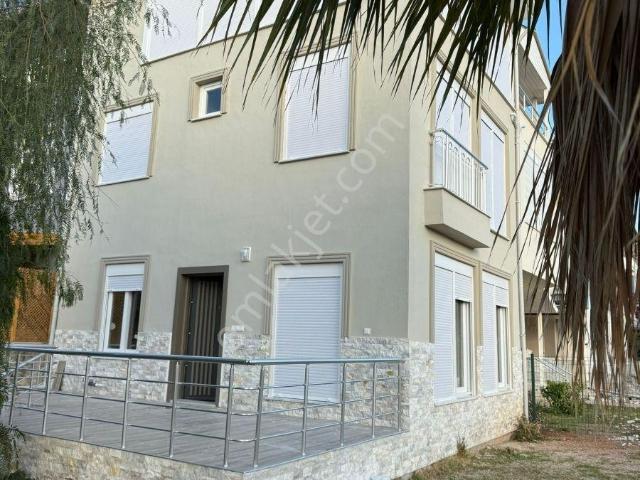 Serik, Antalya içerisinde kiralık Villa