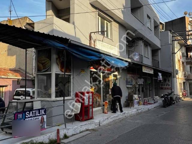 Bornova, İzmir içerisinde satılık mülk
