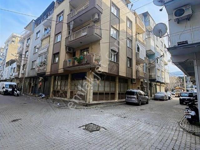 Bornova, İzmir içerisinde kiralık mülk