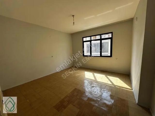 Koşukavak Mahallesi, Bornova içerisinde satılık mülk