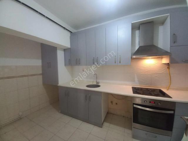 Zafer Mahallesi, Bornova içerisinde satılık Villa