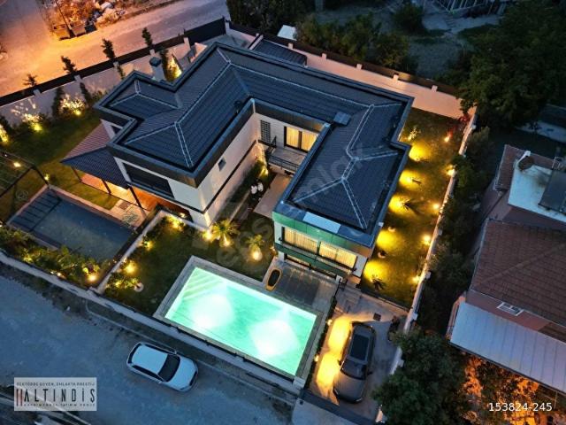 Çeşme, İzmir içerisinde satılık Villa