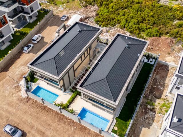 Bahçeyaka Mah., Döşemealtı içerisinde satılık Villa