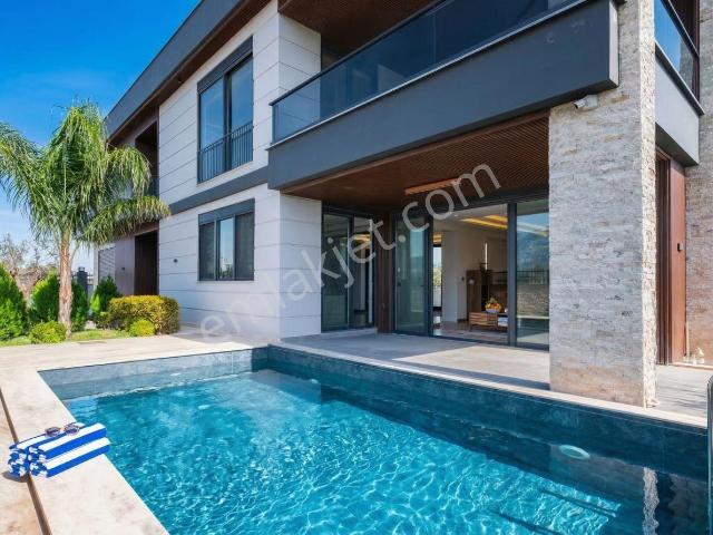 Tomalar, Döşemealtı içerisinde satılık Villa