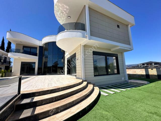 Bahçeyaka Mah., Döşemealtı içerisinde satılık Villa