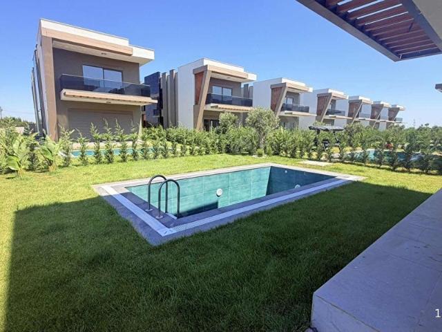 Döşemealti, Antalya içerisinde satılık Villa