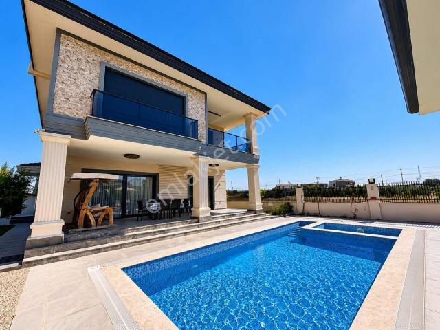 Döşemealti, Antalya içerisinde satılık Villa