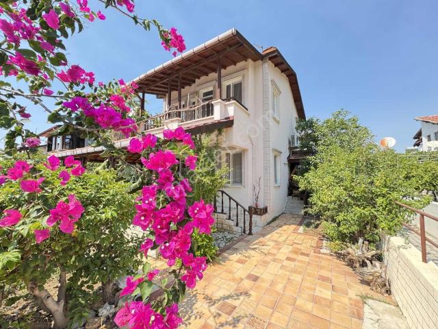 Samandağ içerisinde satılık Villa