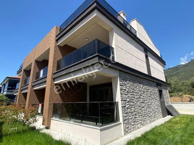 Edremit, Balikesir içerisinde satılık Villa