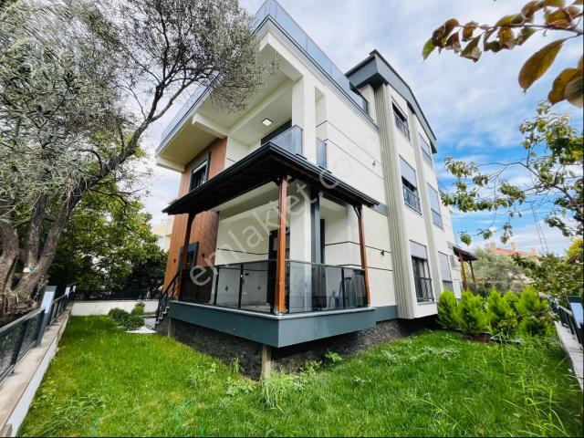 Edremit, Balikesir içerisinde satılık Villa