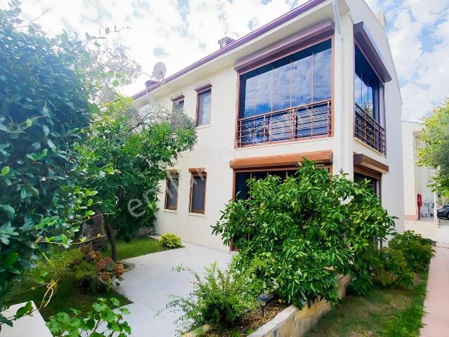 Edremit, Balikesir içerisinde satılık Villa