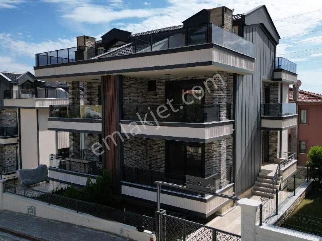 Edremit içerisinde satılık Villa