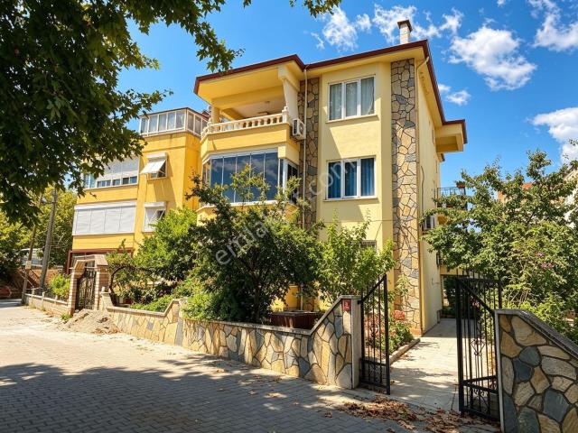 Edremit, Balikesir içerisinde satılık mülk