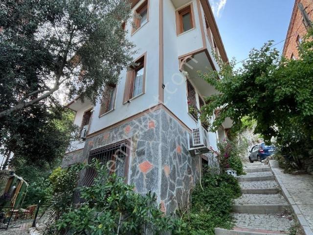 Edremit, Balikesir içerisinde satılık Villa