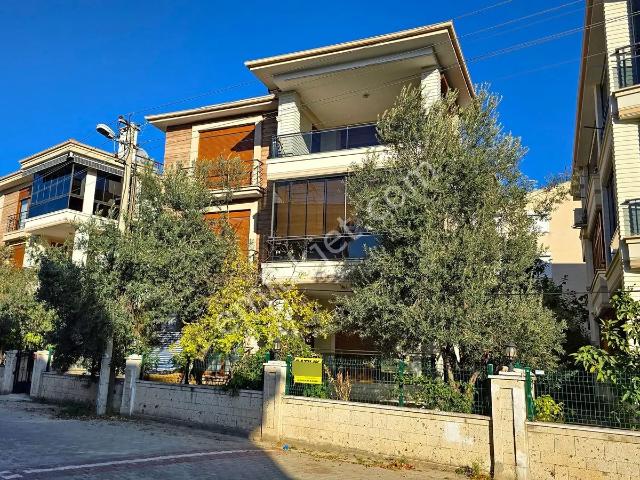Edremit, Balikesir içerisinde satılık mülk
