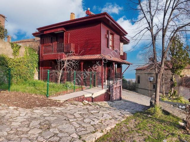 Edremit, Balikesir içerisinde satılık Villa