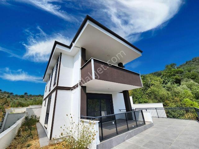 Edremit, Balikesir içerisinde satılık Villa