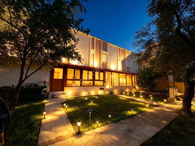 Edremit, Balikesir içerisinde satılık Villa