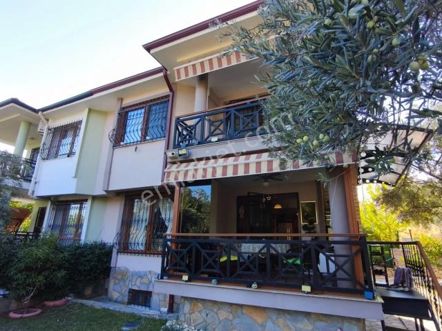 Edremit, Balikesir içerisinde satılık Villa